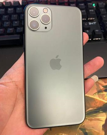 西华苹果维修点分享iPhone 11 Pro黑屏小众故障解析 